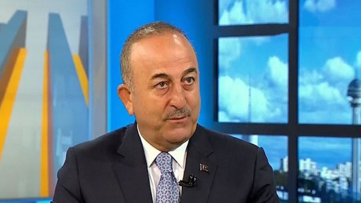 Çavuşoğlu: İsveç ve Finlandiya imzalanan belgeye uymazsa NATO'ya almayız
