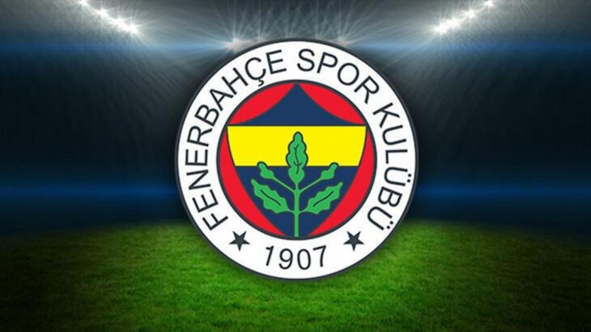 Fenerbahçe'nin iki genç yıldızı takımdan ayrılıyor! İşte o isimler