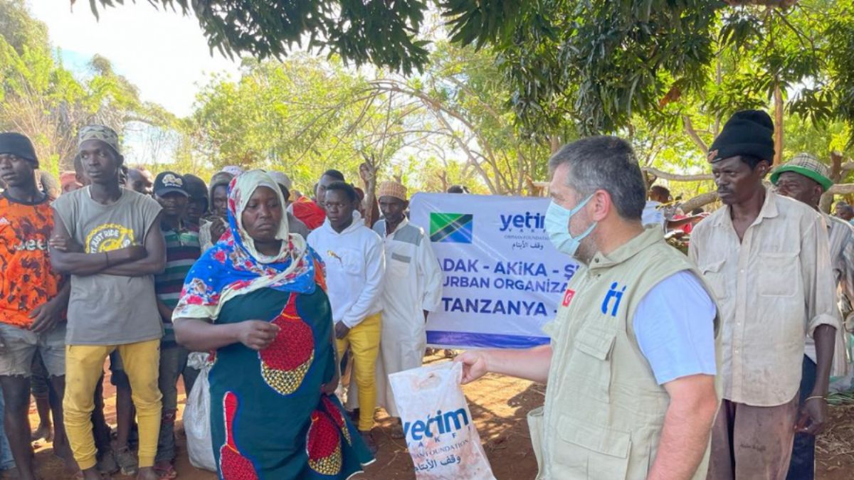 Bu bayramda bağışlarınız Yetim Vakfı'na
