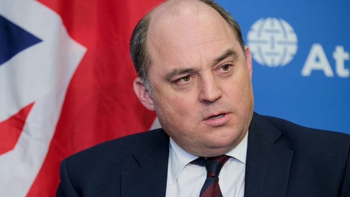 İngiltere'de Muhafazakar Parti  liderliği için favori isim belli oldu