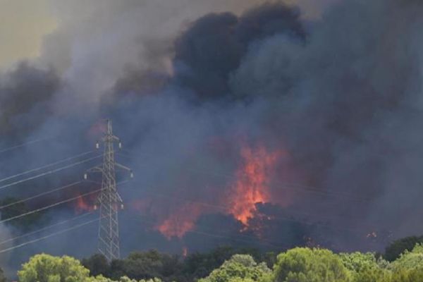 Hırvatistan yangınla mücadele ediyor