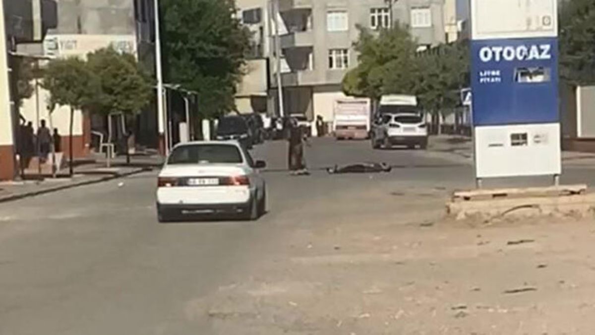 Birlikte yaşadığı adamı sokak ortasında öldürdü