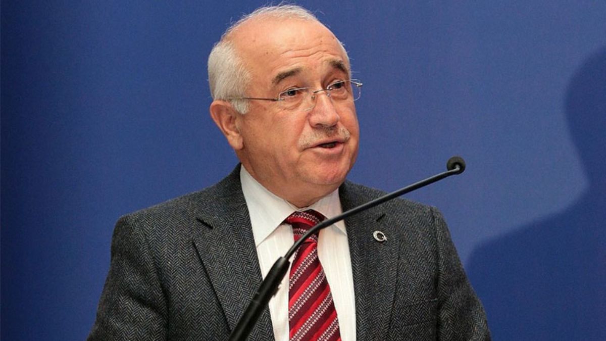 Cemil Çiçek: 15 Temmuz'un içinde gırtlağına kadar müttefikimiz olan devlet var