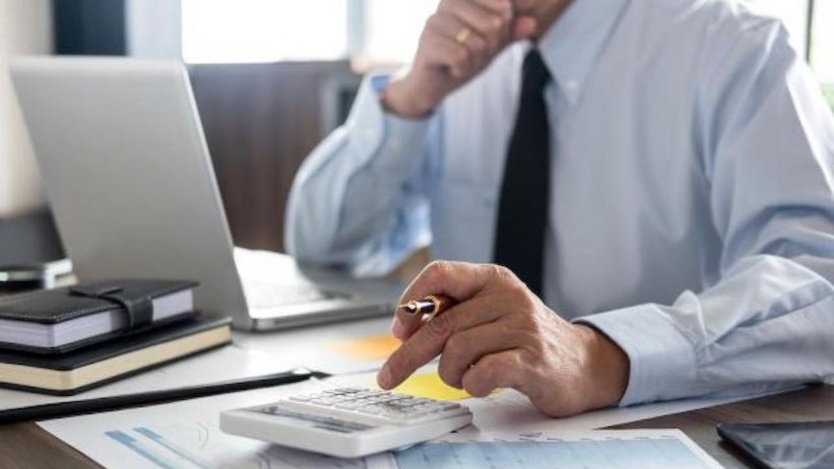 Sözleşmelilere kadro düzenlemesi ekim ayında netleşecek