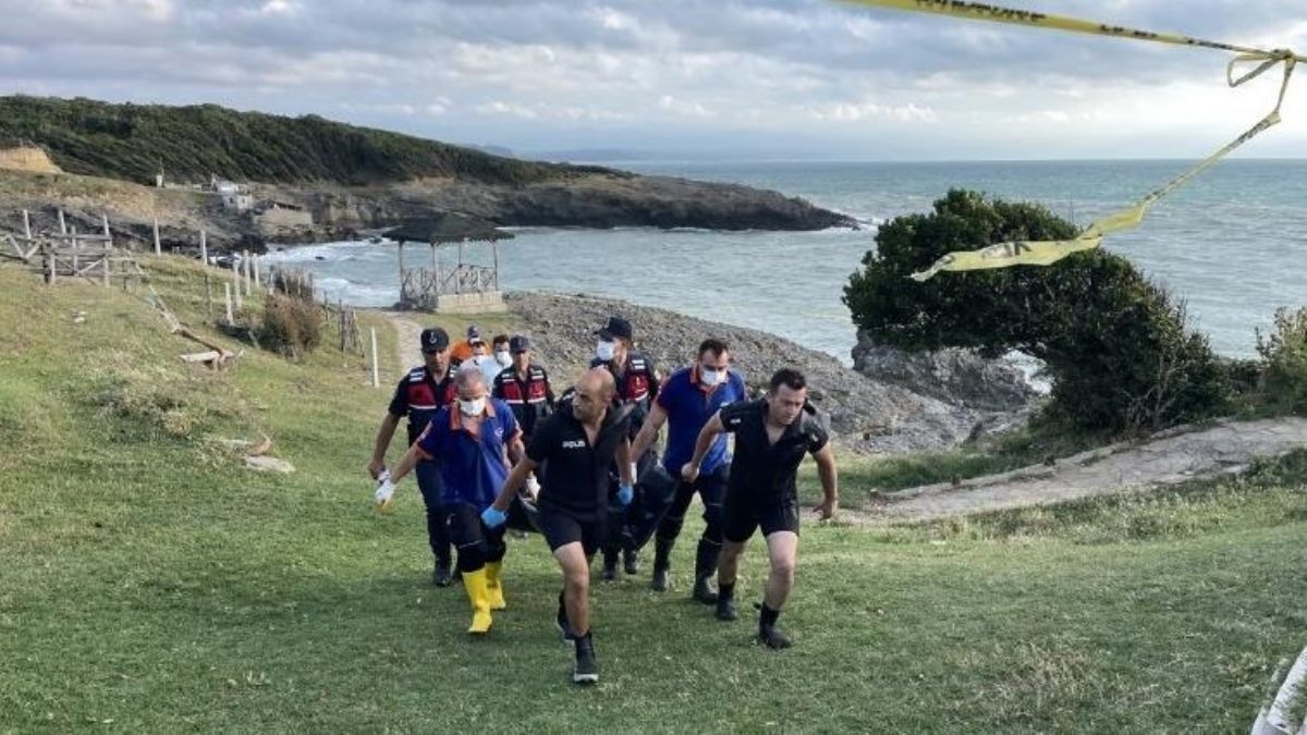 Sinop'ta bulunan cesedin Kastamonu'daki selde kaybolan gence ait olduğu belirlendi