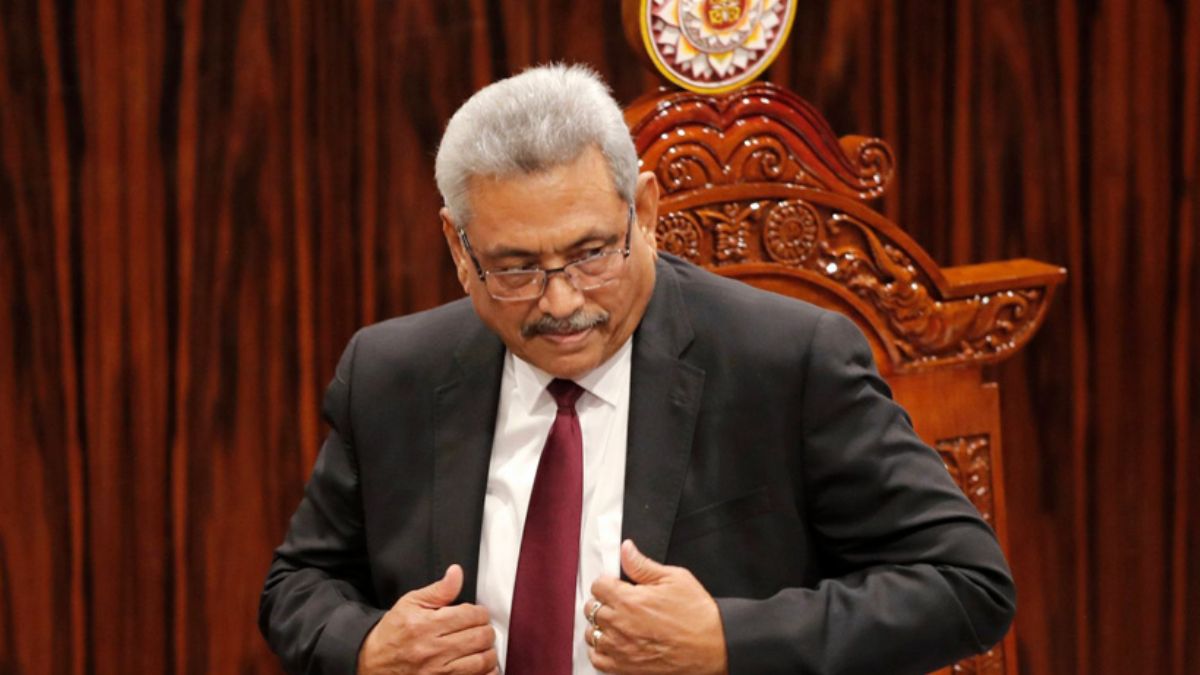 Sri Lanka'da sular durulmuyor: Devlet Başkanı Rajapaksa ülkeyi terk etti