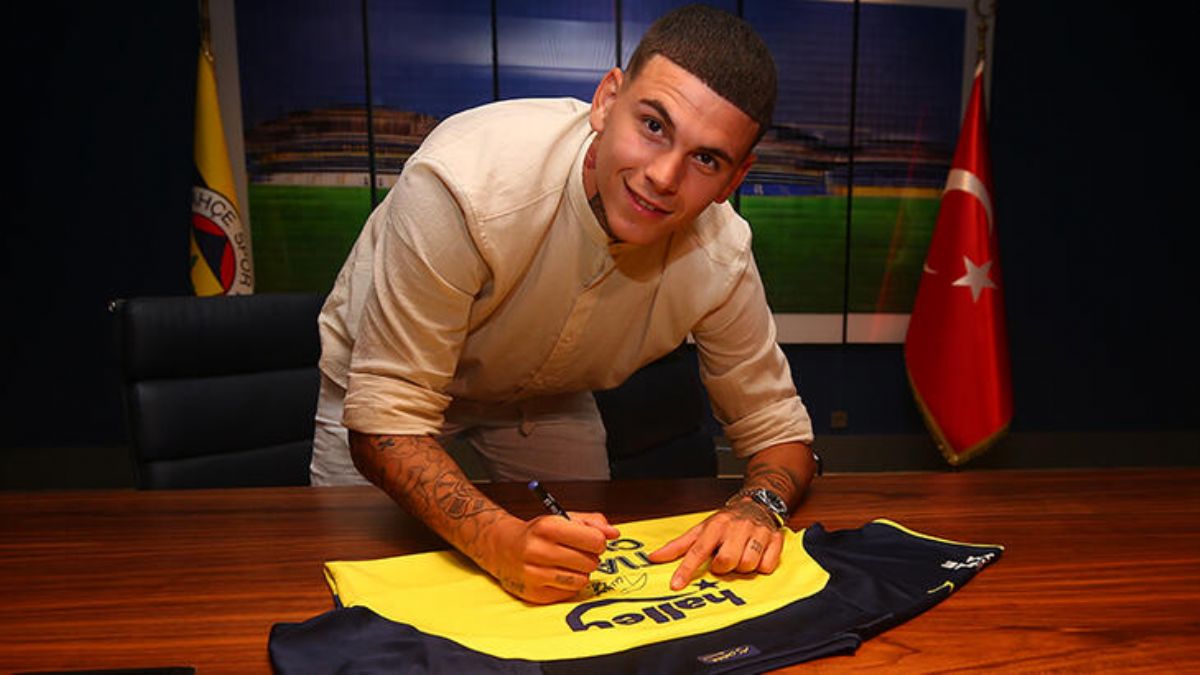 Fenerbahçe, Tiago Çukur ile 4 yıllık sözleşme imzaladı