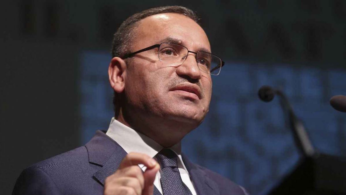 Bakan Bozdağ: O gece ölümü göze almıştım, hayatım film şeridi gibi gözümün önünden geçti