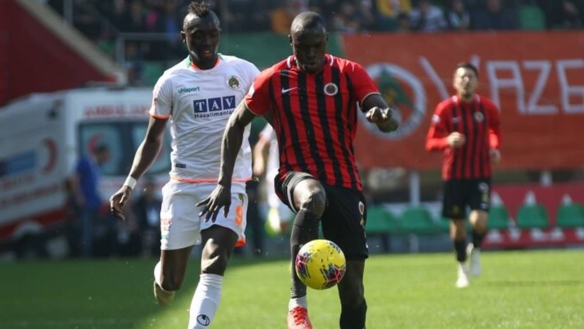 Alanyaspor - Gençlerbirliği maçı ne zaman, saat kaçta? Alanyaspor - Gençlerbirliği maçı iptal mi edildi, ertelendi mi?