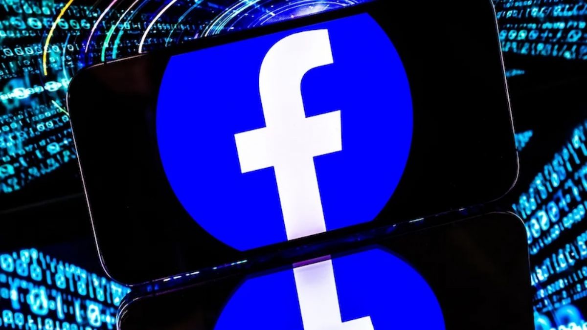 Facebook 'çoklu profil' özelliğini test ediyor