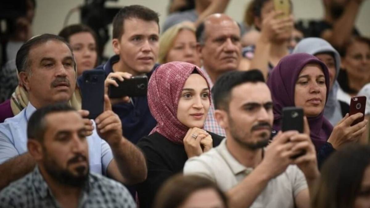 20 bin öğretmen atama başvurusu | Öğretmen atamaları başladı mı? Ön başvuru ne zaman?