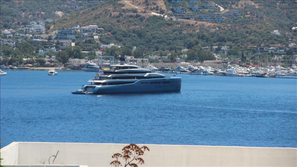 Dev yat 'Aviva' Bodrum'da