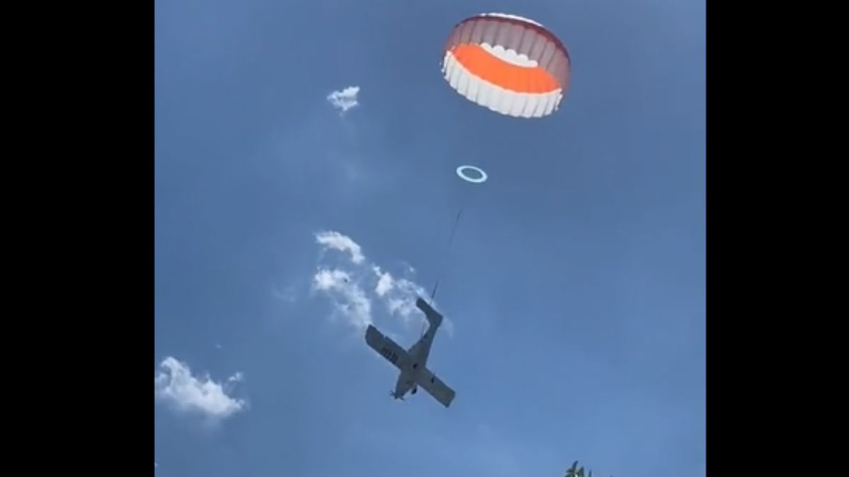 Belçika'da uçak düştü