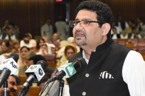 Ülke ismini açıklamadı! ''Petrol ve doğal gaz verecekler''