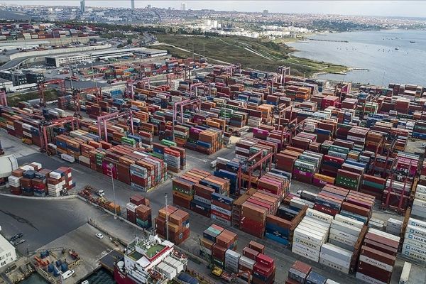 Bakan Karaismailoğlu: Yılın ilk yarısında elleçlenen yük ve konteyner miktarı arttı