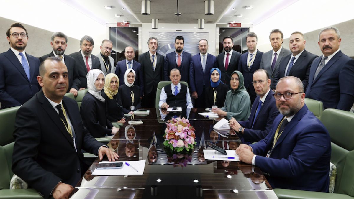 Erdoğan: ABD, Fırat'ın doğusunu terk etmek durumunda