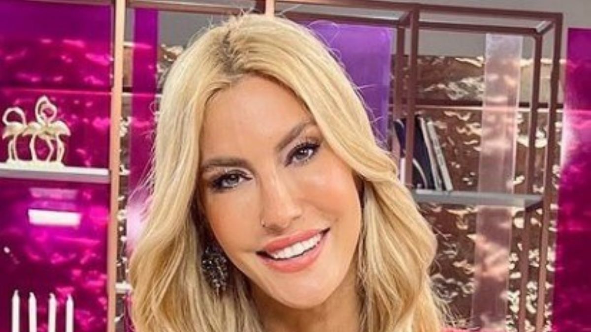 Çağla Şikel kiminle sevgili? İzzet Antebi ve Didem Sarı çifti olayı nedir? Çağla Şikel, İzzet Antebi ve Didem Sarı neden gündem oldu?