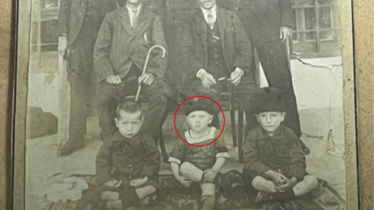 Atatürk'ün 5 yaşındaki fotoğrafı ortaya çıktı: Fotoğrafta dikkat çeken detay