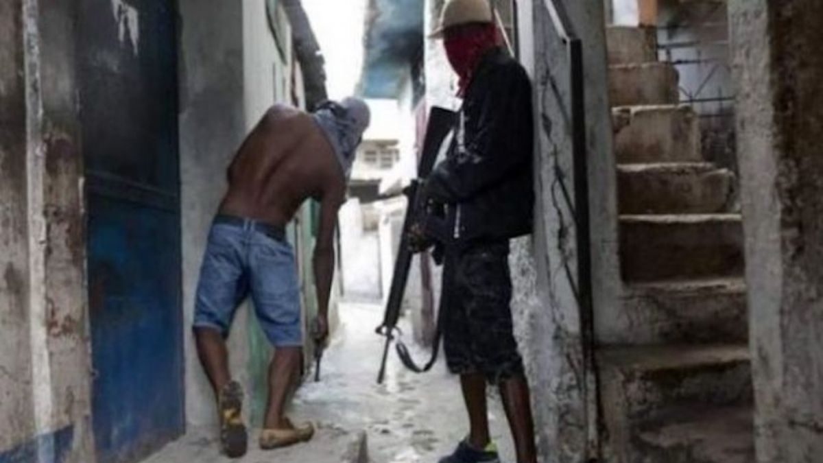 Haiti'de çeteler arasında çatışma: 21 ölü