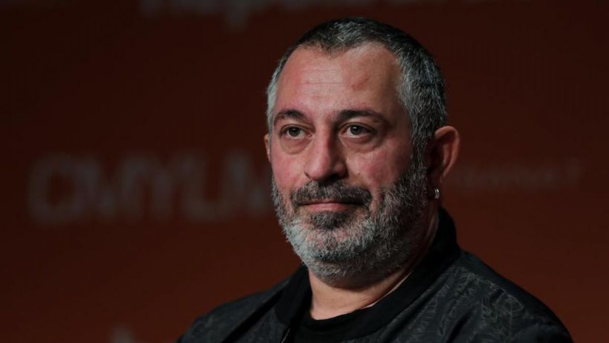 Cem Yılmaz Bodrum’da kaza geçirdi!