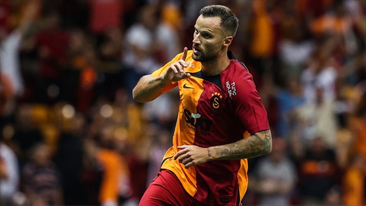 Seferovic’ten Galatasaraylılara teşekkür