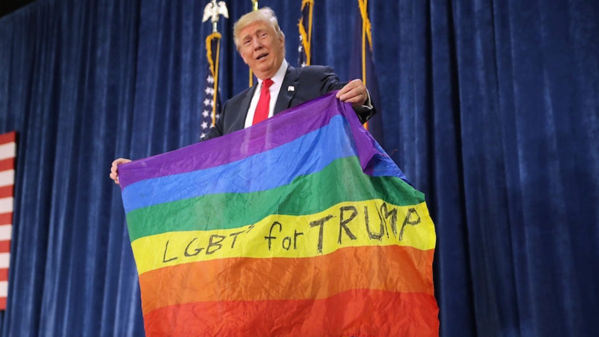 Trump'tan LGBT'ye tepki! 'Biz iki cinsiyete inanıyoruz'