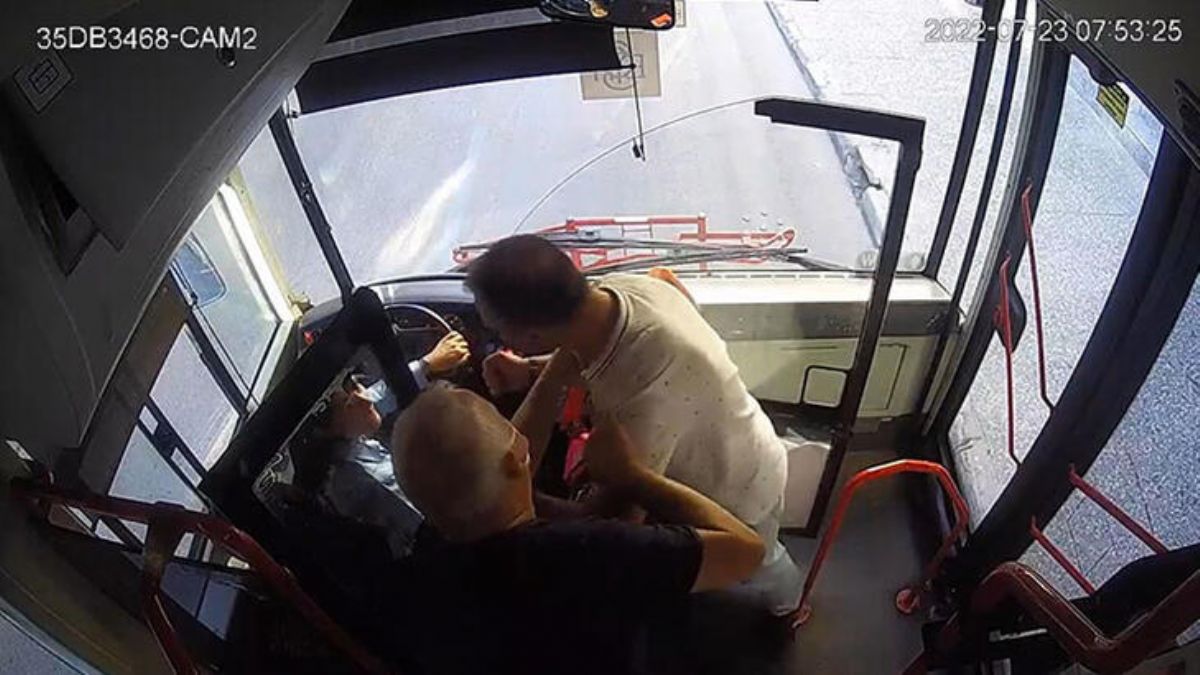 Kadın şoföre yumruklu saldırı