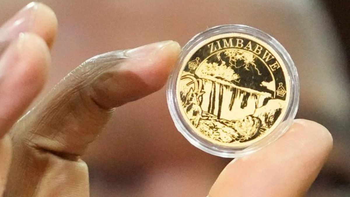 Dolarla mücadele için 'altın para' bastılar