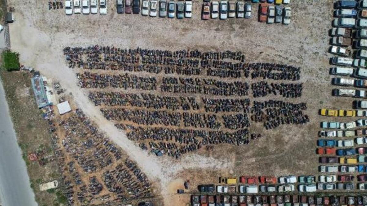 'Binlerce araç, yediemin otoparklarında çürüyor'