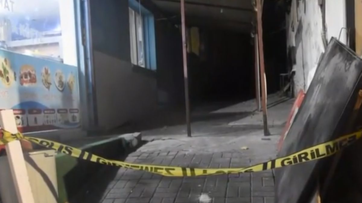 İzmir’de metruk evde cinayet