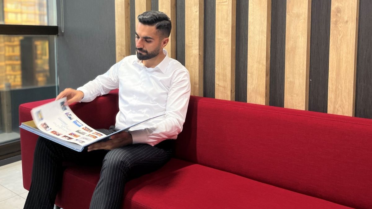 Yüksek Mimar Burak Şendur sektöre gireceklere tavsiyelerde bulundu