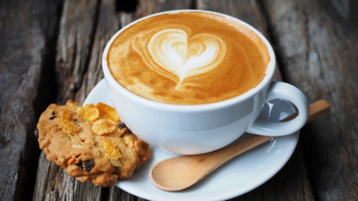 Mocha nasıl yapılır? Kafede yapılanlar gibi moka tarifi | Mocha içindeki malzemeler nelerdir?