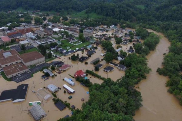 ABD'de yaşanan felakette ölenlerin sayısı 25'e yükseldi