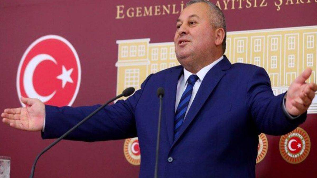 Cemal Enginyurt’u kimler gaza getirdi?