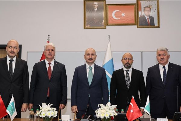 DHMİ, THY ve İGA İstanbul Havalimanı'nda 'Birlikte Karar Alma Projesi Mutabakat Protokolü' imzaladı