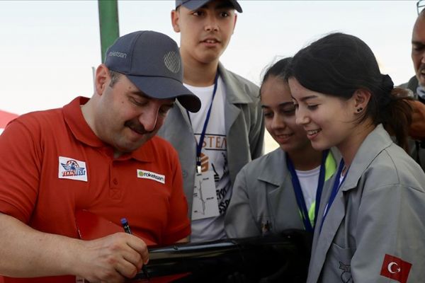 Bakan Varank: Bu sene TEKNOFEST Karadeniz'e 150 binden fazla takım, 600 bine yakın yarışmacı başvurdu