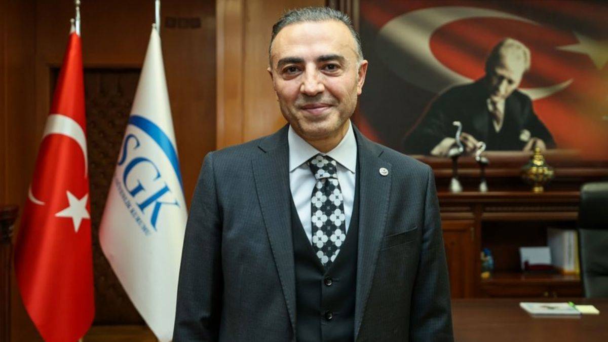 SGK Başkanı görevden alındı!