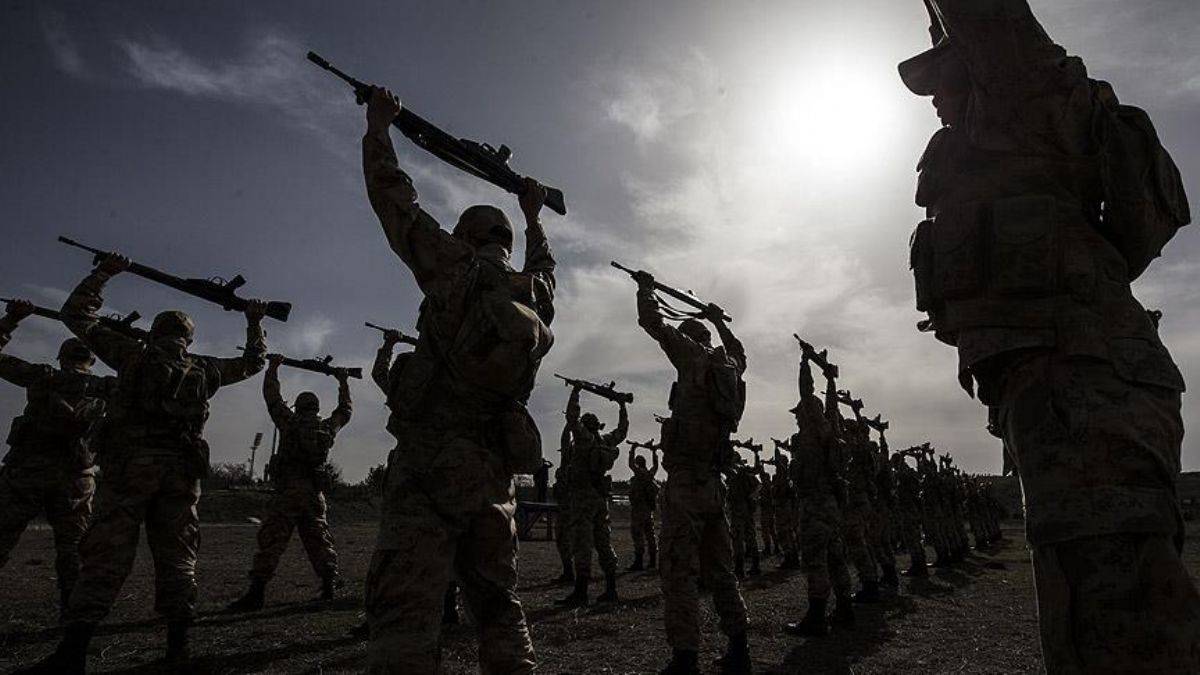 Jandarma Genel Komutanlığı'na ilk kadın general atandı