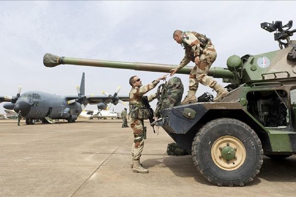 Son Barkhane Gücü askeri birimi de Mali'den çıktı