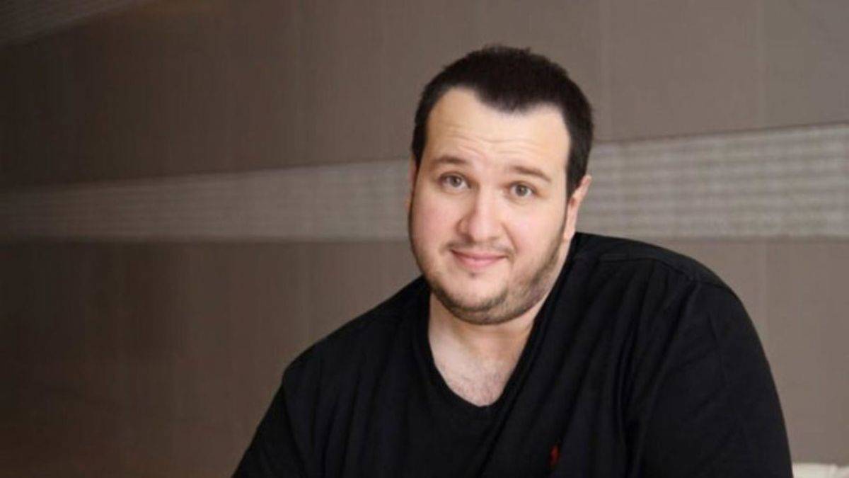 Şahan Gökbakar dolandırıldı