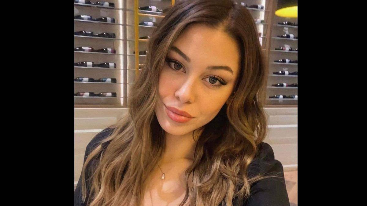 21 yaşında vefat eden Ayça'nın organları 3 kişiye umut oldu