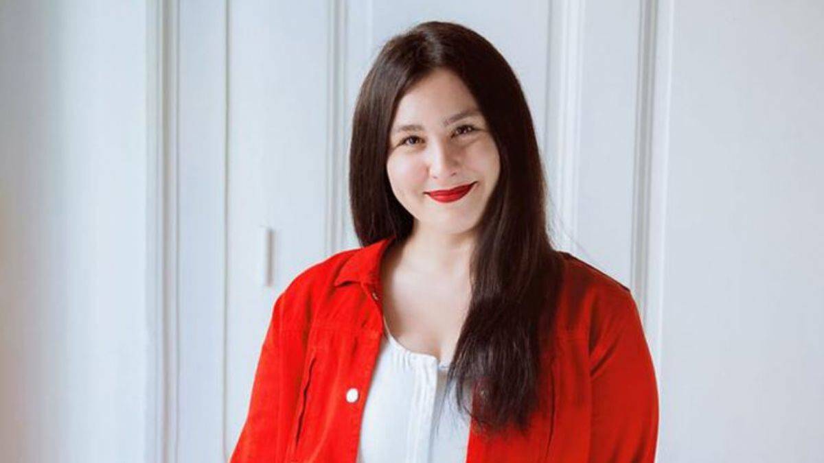 Yasemin Sakallıoğlu Kimdir, Nerelidir?  Yasemin Sakallıoğlu Yer Aldığı Dizi Ve Filmler Neler?