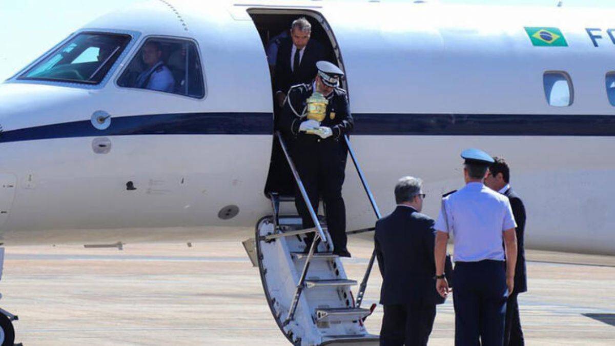 Brezilya imparatorunun mumyalanan kalbi ülkeye geldi