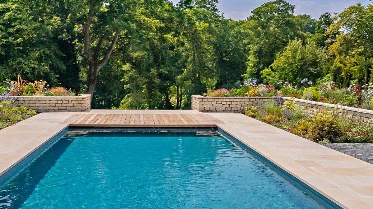 Havuzdan hangi hastalıklar bulaşıyor? Havuza girerken nelere dikkat etmek gerekiyor?