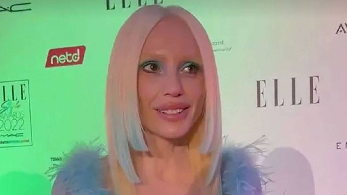 Şarkıcı Gülşen gözaltına alındı