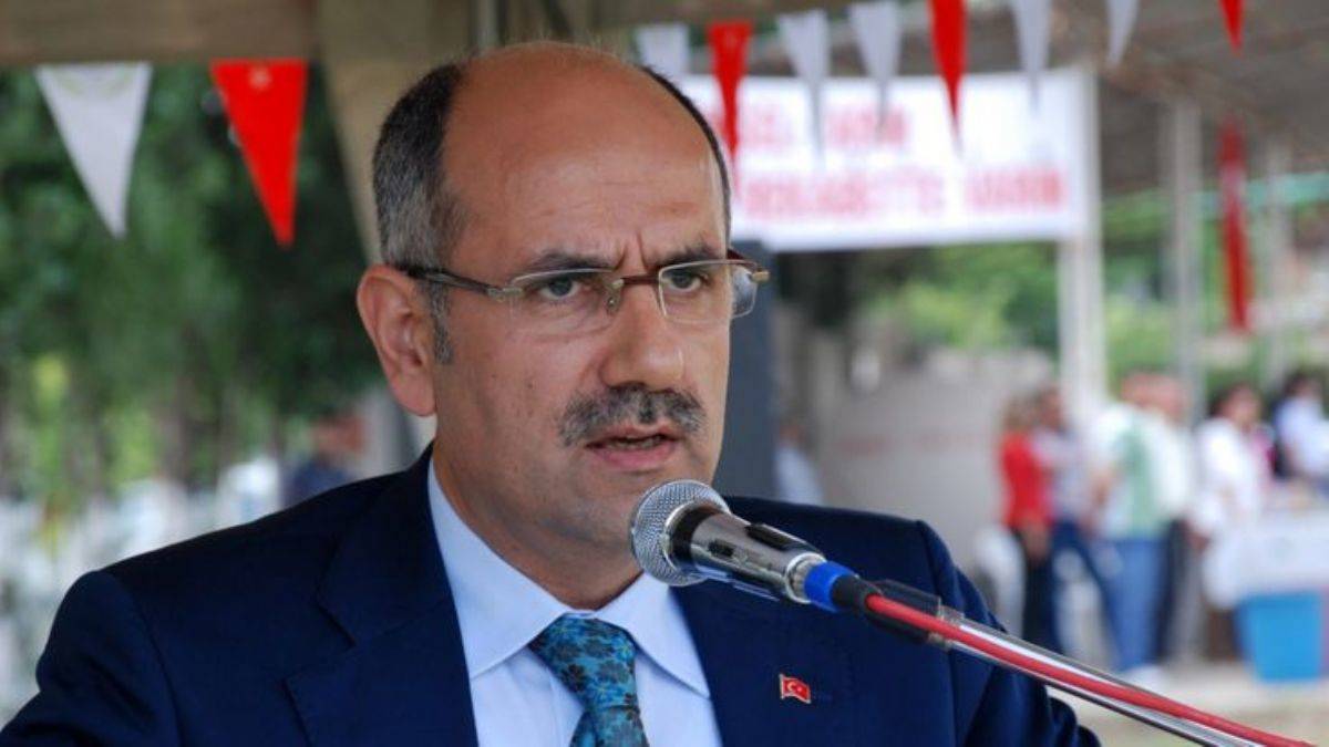 Vahit Kirişçi kimdir? Vahit Kirişçi siyasi hayatı