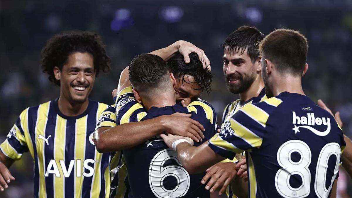 Fenerbahçe Avrupa Ligi rakipleri hangi takım? İlk maç ne zaman? Fenerbahçe UEFA Avrupa Ligi Dinamo Kiev, Rennes, AEK Larnaca maçı hangi gün?