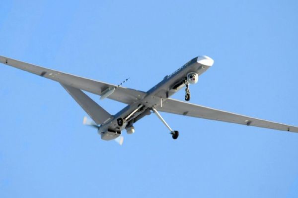 Almanya'da Rusya paniği: Havada birçok İHA görüldü