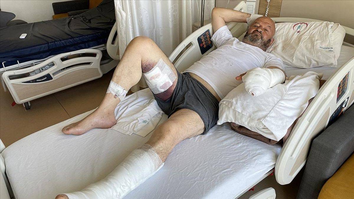 Ayı saldırısında kolunu feda etti