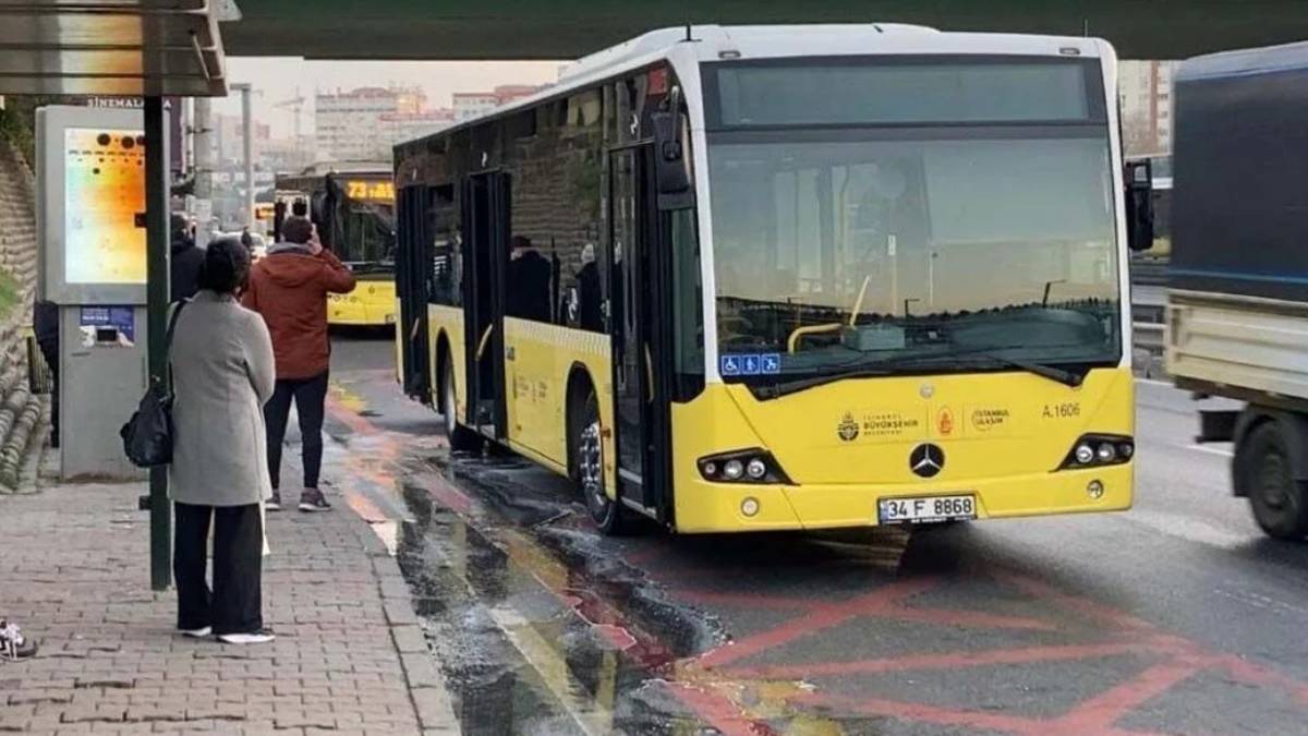 İstanbul'da bugün (30 Ağustos) otobüsler bedava mı? İETT otobüs 30 Ağustos'ta ücretsiz mi? İETT otobüs, metrobüs, metro bugün ücretsiz mi?